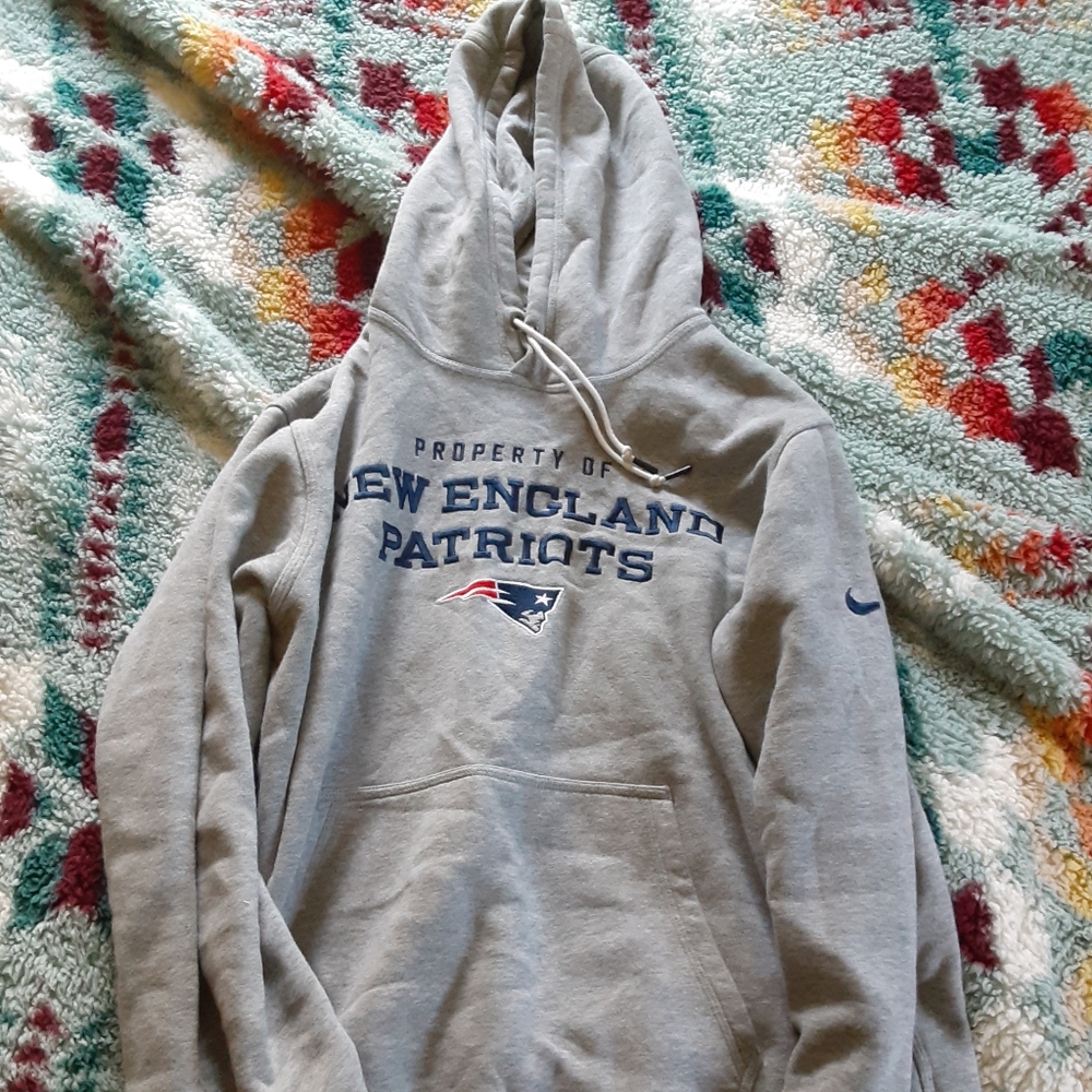 Nike New England Patriots hoodie size XLarge